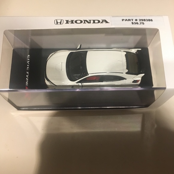Honda Type R Bundle - Picture 7 of 8